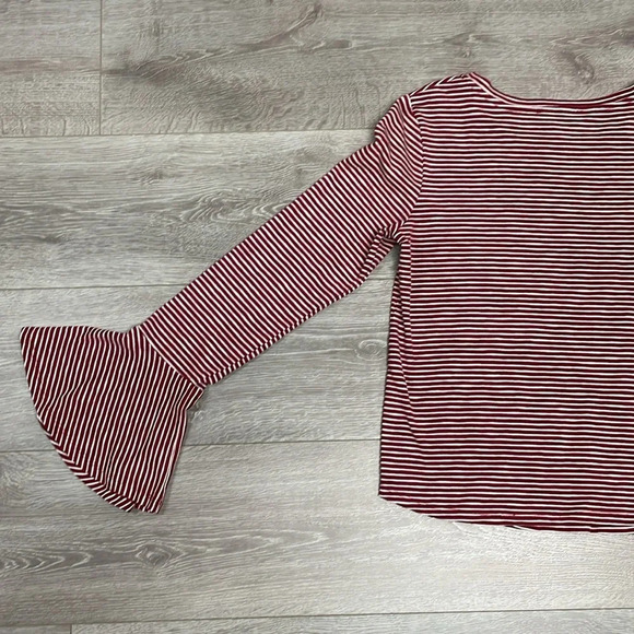 Highline Collective Bell Sleeve Red White Striped Top L - Picture 14 of 15